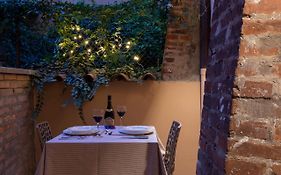 “Cupidus” Luxury Suite - Private Patio And Kitchen